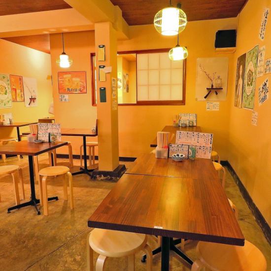 土日は昼から営業!心温まる家庭料理を肴に乾杯♪