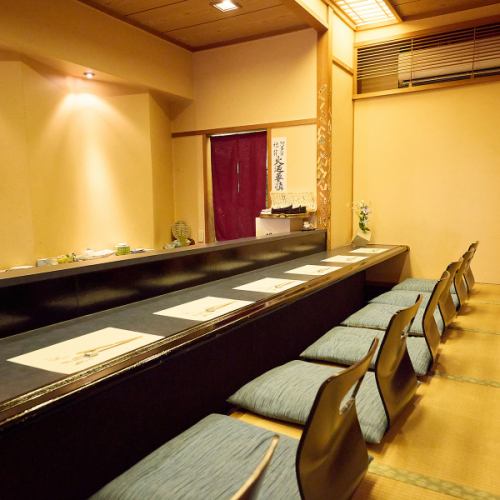 ゆったりと寛げるお席あり