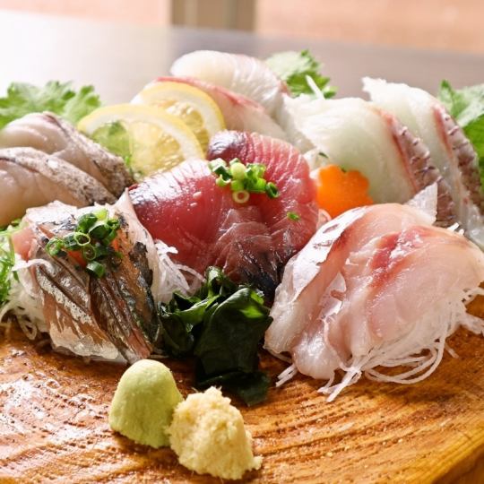 【獲れたて刺身】