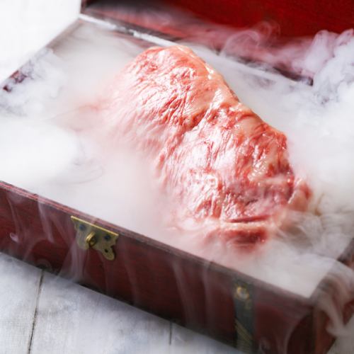 赤字覚悟!和牛ステーキ(100g)