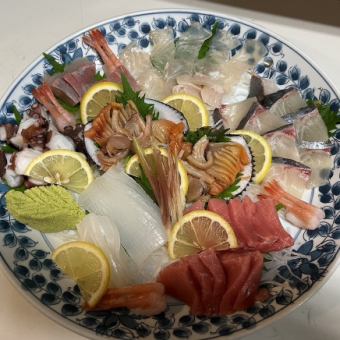 【飲み放題付き】新鮮な魚介類を楽しめる宴会コース