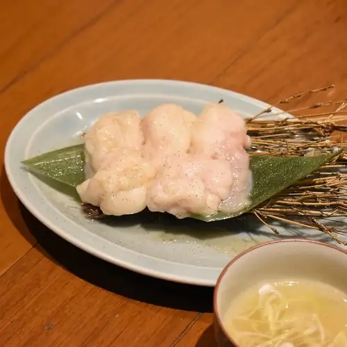 塩ホルモン100g