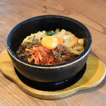 石焼ビビンバ