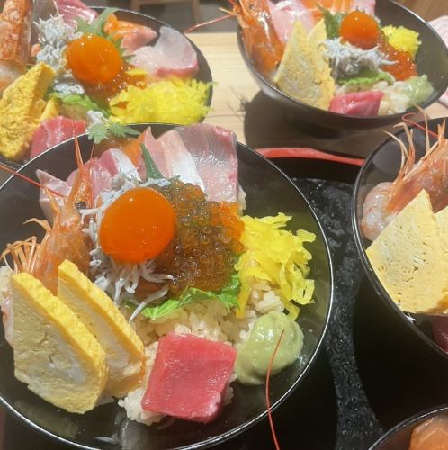 色彩鮮豔、新鮮美味的海鮮！