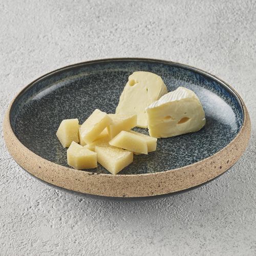 チーズ2種盛り合わせ