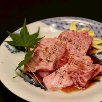 和牛カルビ（4枚）