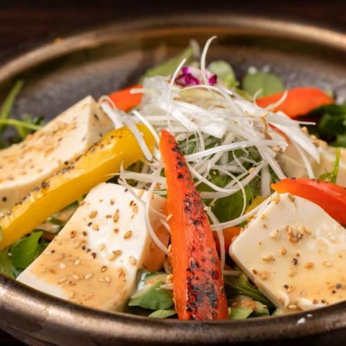 豆腐のヘルシーサラダ