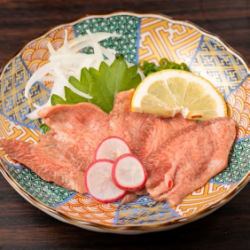 和牛　タン刺し