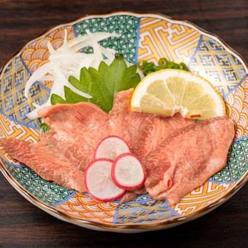 和牛　タン刺し