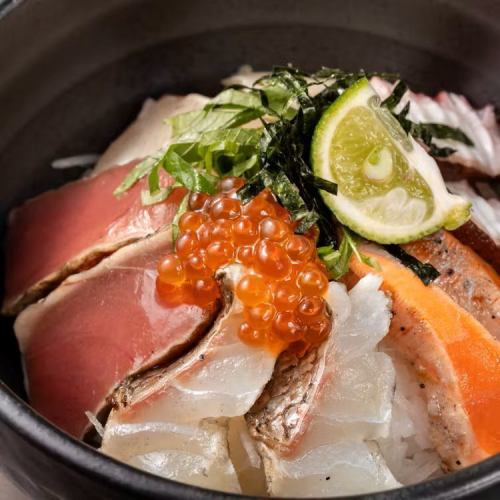 海鮮丼