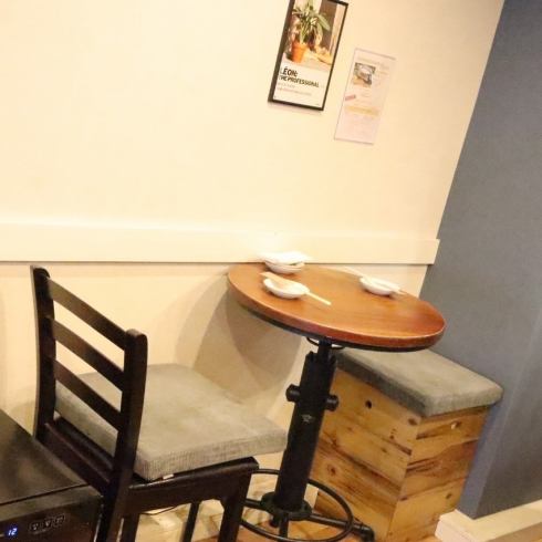 こだわり空間の店内でゆったりとした時間をお楽しみください!