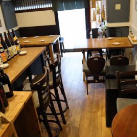 当店の貸切利用は最小10名から最大15名まで対応しております!ご利用の際はお電話でご利用日の3日前にはご連絡をお願い致します!メニュー内容や価格についてはお問い合わせ時にご相談を承ります!ぜひ宴会や女子会といった団体様の飲み会に当店をご利用ください♪