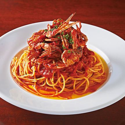 Blue crab and tomato spaghetti