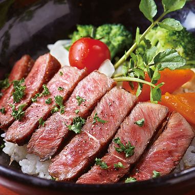 《A5 Premium Kuroge Wagyu Beef》The ultimate Wagyu beef steak bowl