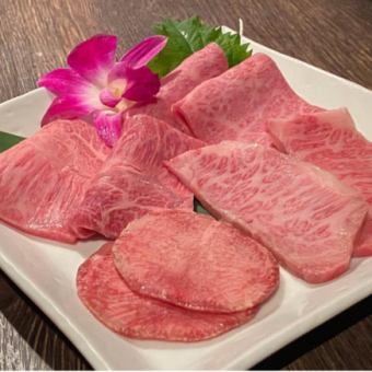 [Miyabi course] Full of domestic Japanese black beef.8,000 yen per person/2 hours system