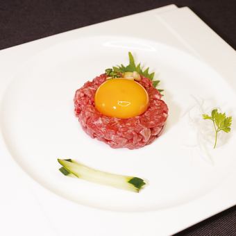尾崎牛の極ユッケ
