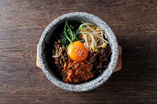 石焼きビビンバ
