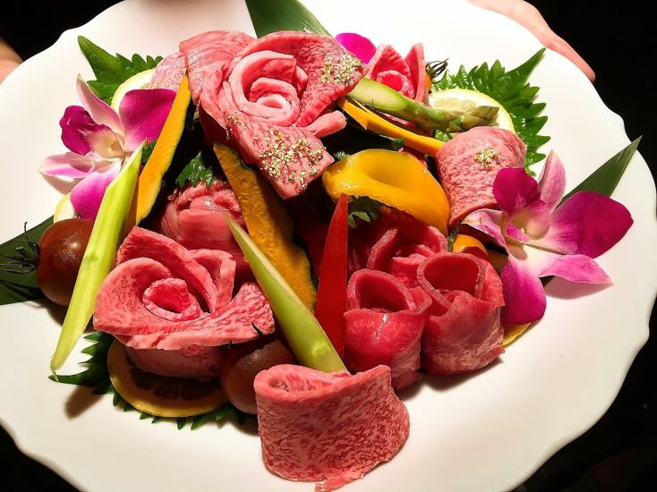 誕生日やデートなら贅沢に!カップル個室完備♪おいしいお肉堪能