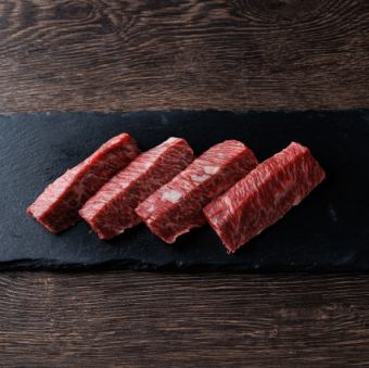 “런치 타임” 좌석만 예약 ※당일 예약은 전화를 우선합니다.