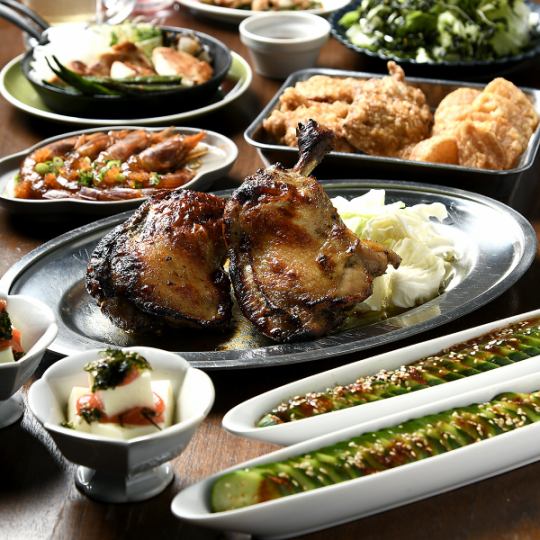 [附120分鐘無限暢飲] 最受歡迎的「滿福套餐」包含本店招牌炸雞、海鮮等10道菜。