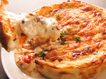 【仅限周日至周四！特制芝加哥披萨、六道菜套餐、2.5小时畅饮】使用优惠券可将价格从5000日元降至4500日元