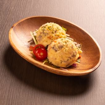 Smoked egg and Iburi-gakko potato salad