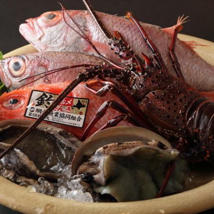 ◇高級天然食材が織りなす食の晩餐《寿司10貫》肉料理も楽しめるおまかせ懐石「十六夜いざよい」