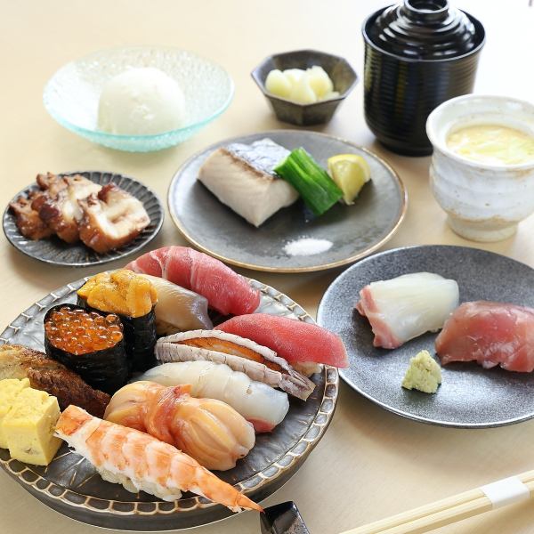 落ち着いた雰囲気の店内で自慢の料理を堪能◎【3000円～コースのご用意もございます】
