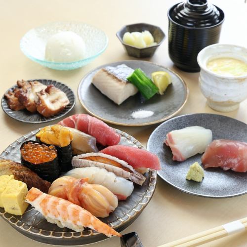 落ち着いた雰囲気の店内で自慢の料理を堪能◎【3000円～コースのご用意もございます】