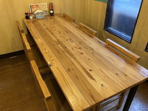 6名テーブル