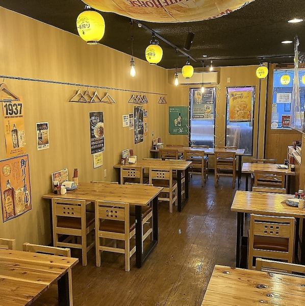 【お仕事帰りからデートまで◎2名テーブル】疲れた体に染み渡る一杯を当店でどうぞ！お一人様から大歓迎です◎お食事だけでなく、お酒の種類も豊富ですので、おなかが減っている方もお酒が飲みたい方もご来店ください♪