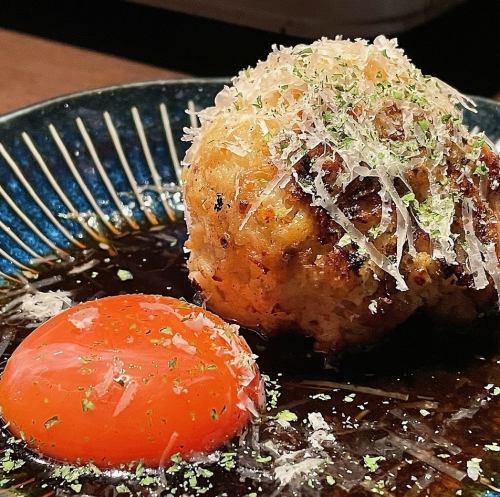 Our specialty ☆ Addictive Tsukimi Cheese Meatballs!