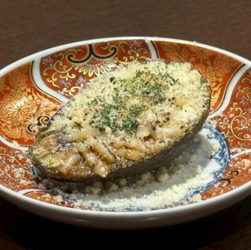 볶은 치즈 구이 아보카도