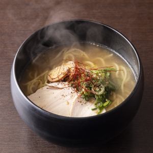 鶏白湯ラーメン