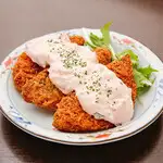 炸竹莢魚佐自製塔塔醬