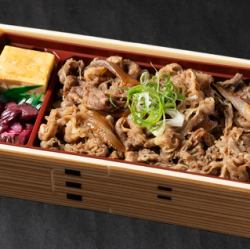 黒毛和牛のすき焼き重