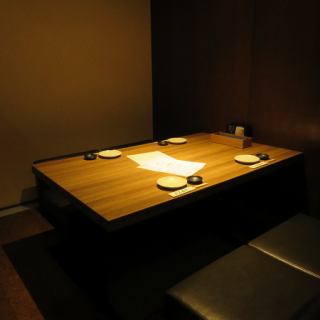 掘り炬燵個室／２～４名のご利用も大歓迎