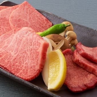 [A5 Kuroge Wagyu Beef Course] 3 types of special platters, 3 types of offal, today's recommended pickled vegetables, and a variety of other rich delicacies.