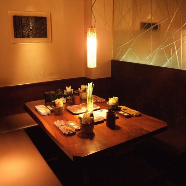 [2 people-table seats] Table seats where you can spend slowly, 2 people ~, of course, banquets for a large number of people OK ♪ Cozy and calm space is for adult dates, various banquets, sak drinks after work etc. Perfect for a variety of scenes! Enjoy the seasonal taste as much as you like ...