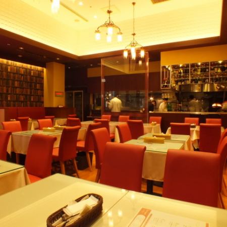 貸切のご利用もOK！二次会に◎お席やご宴会のご相談・お気軽にお問い合わせください。