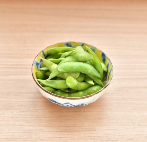 トリュフ塩仕立てのえだまめ
