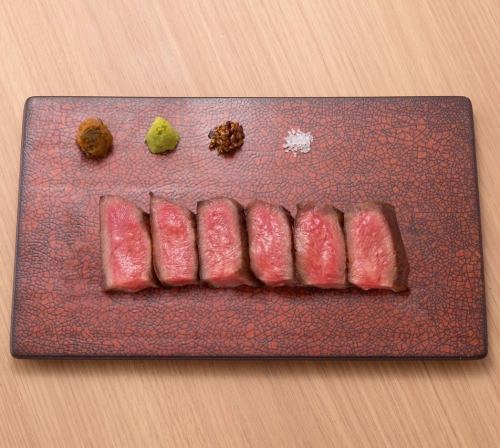 새로운 감각의 두껍게 잘라 쇠고기 탄을 즐길 수있는 전문점에서 식사를 ...