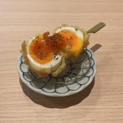 半熟玉子いくら乗せ天串