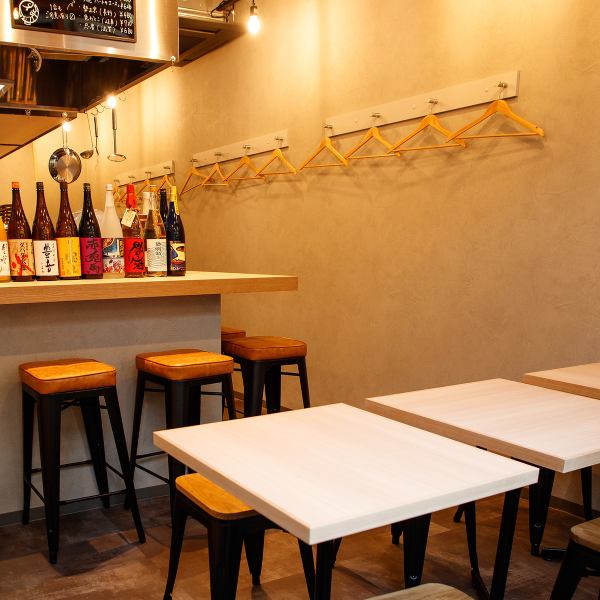 テーブル席は6名様でご利用いただけます。