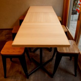 테이블 좌석도 있습니다!