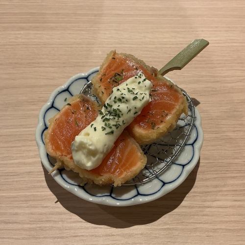 サーモンレアタルタル天