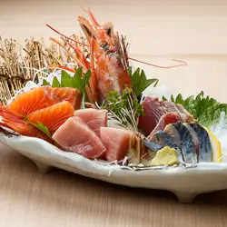 Assorted sashimi (5 kinds) (serves 1-2 people)