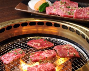[For welcome and farewell parties! Limited value on days of the week] Yakiniku (all-you-can-drink for 2 hours/beer included) 5,500 yen course (tax included)