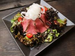 Wagyu roast beef salad