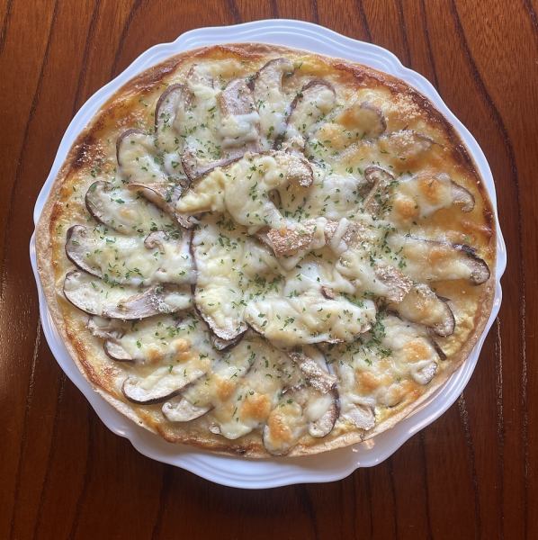 香り豊かな、しいたけ和風ピザ◎